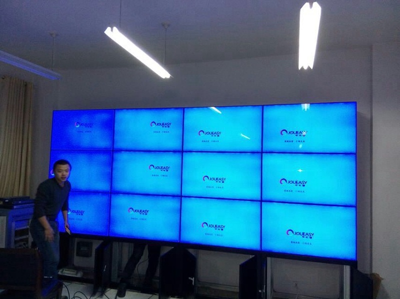 甘肅天?？h食品藥品監(jiān)督管理局46寸3X4現(xiàn)場安裝