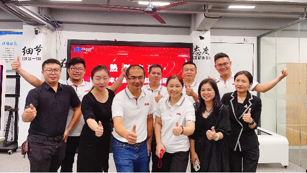 中億?？萍?xì)g迎印度客戶(hù)朋友蒞臨參觀(guān)考察